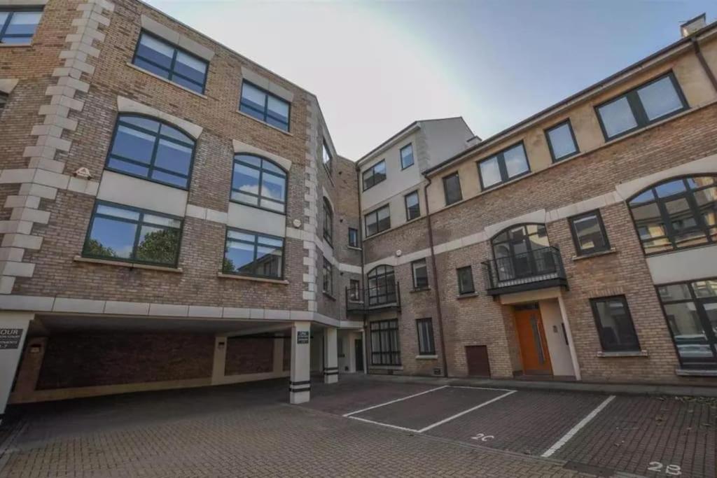 شقة هيميل هيمبستيد  في Clifton Court Hemel المظهر الخارجي الصورة
